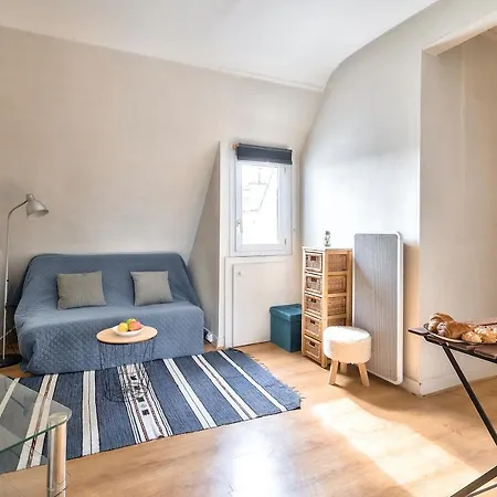 New Parisian With View In The 11th Appartamento *